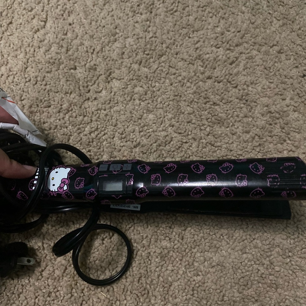 Hello Kitty Hair Straightener